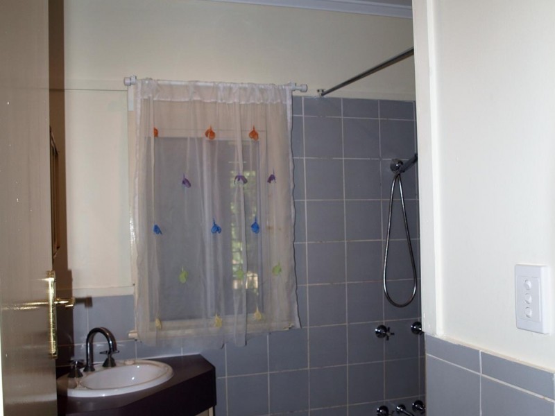 4 Goolagong Street, Russell Island QLD 4184