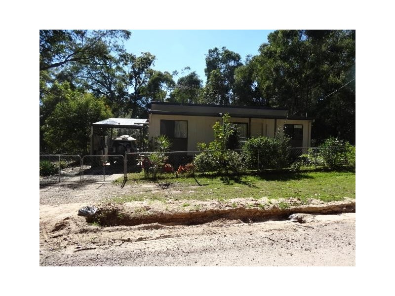 17 COOK, Russell Island QLD 4184