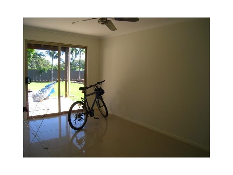 3 Willes Street, Russell Island QLD 4184