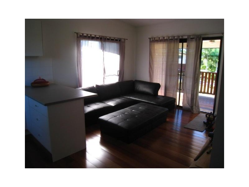 9 PATTERSON ST, Russell Island QLD 4184