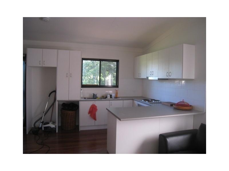 9 PATTERSON ST, Russell Island QLD 4184