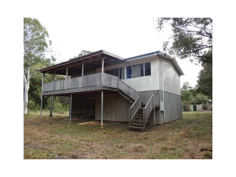 75  Minjerriba Road, Russell Island QLD 4184