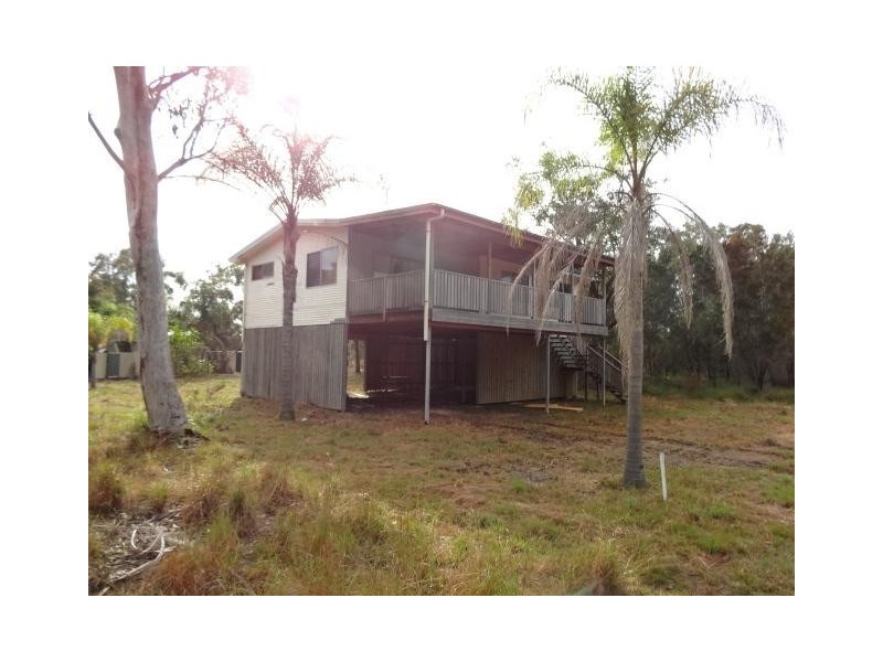 75  Minjerriba Road, Russell Island QLD 4184
