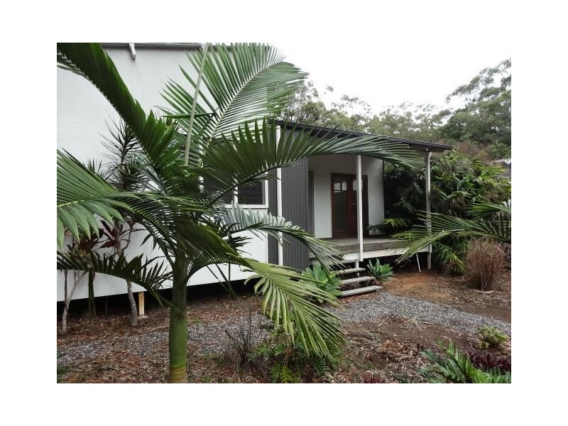 34 CHANNEL STREET, Russell Island QLD 4184