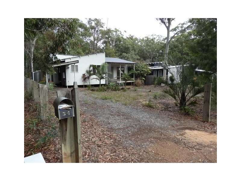 34 CHANNEL STREET, Russell Island QLD 4184