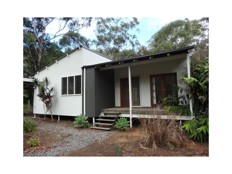 34 CHANNEL STREET, Russell Island QLD 4184