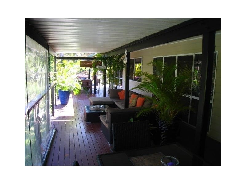 48 Tenanne Street, Russell Island QLD 4184