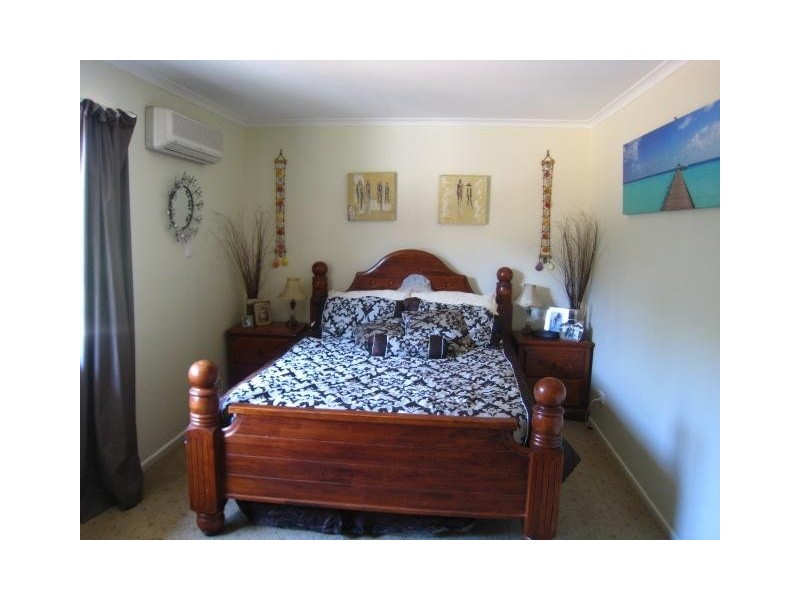 48 Tenanne Street, Russell Island QLD 4184