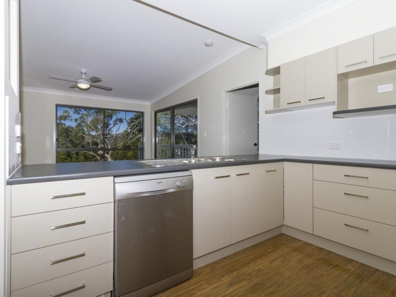 12 Leichhardt Terrace, Russell Island QLD 4184