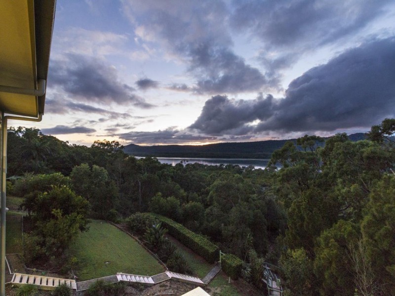 12 Leichhardt Terrace, Russell Island QLD 4184