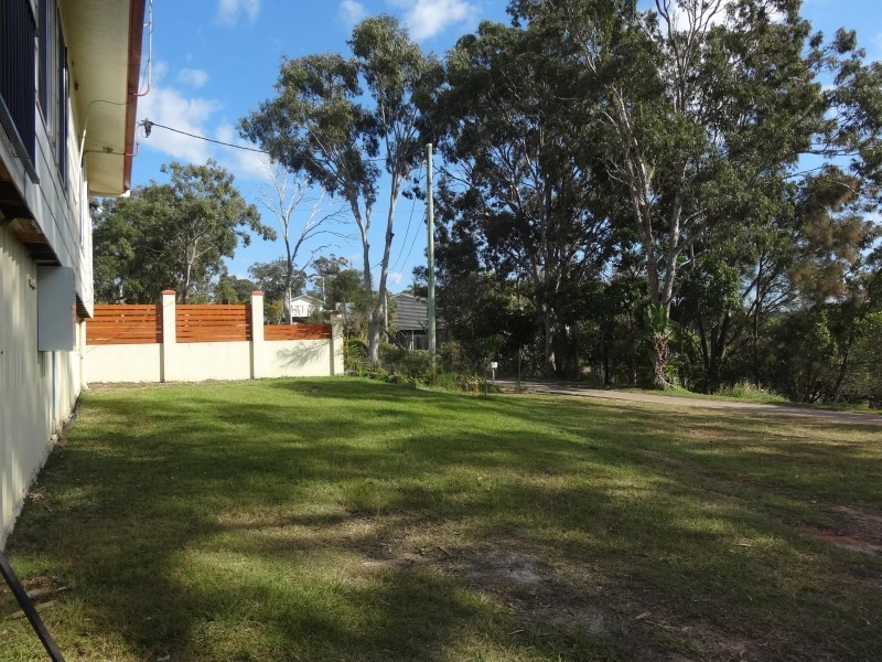 110 MINJERRIBA ROAD, Russell Island QLD 4184