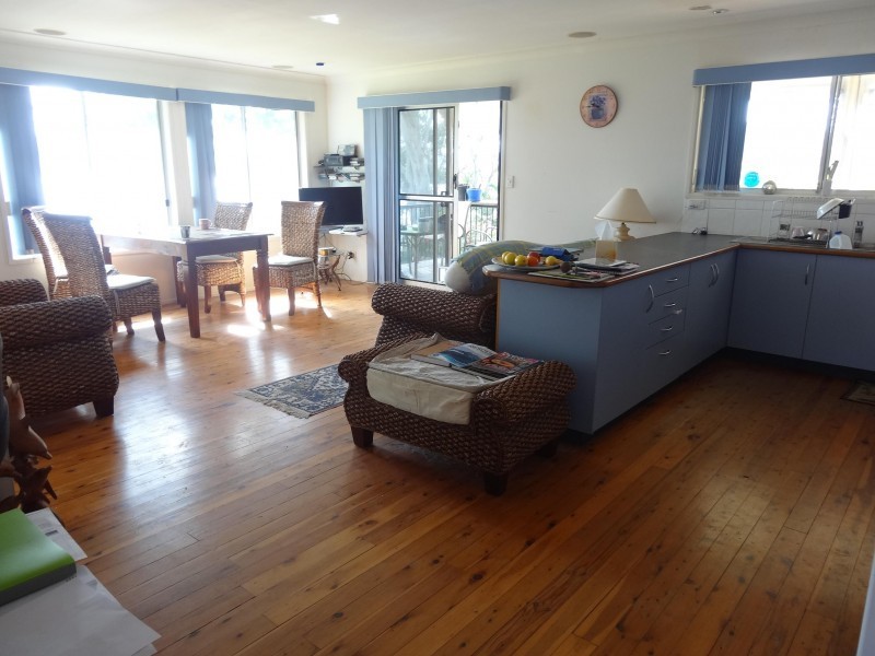 110 MINJERRIBA ROAD, Russell Island QLD 4184