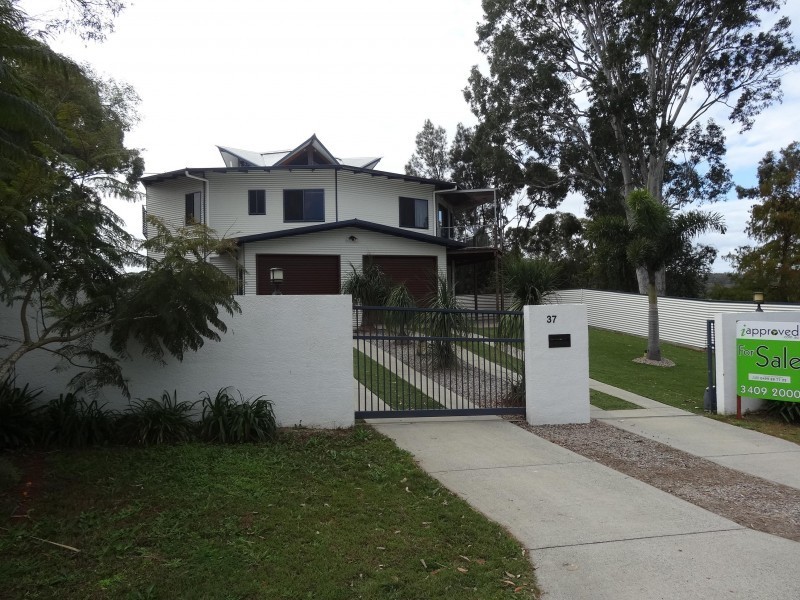 37 PATTERSON, Russell Island QLD 4184