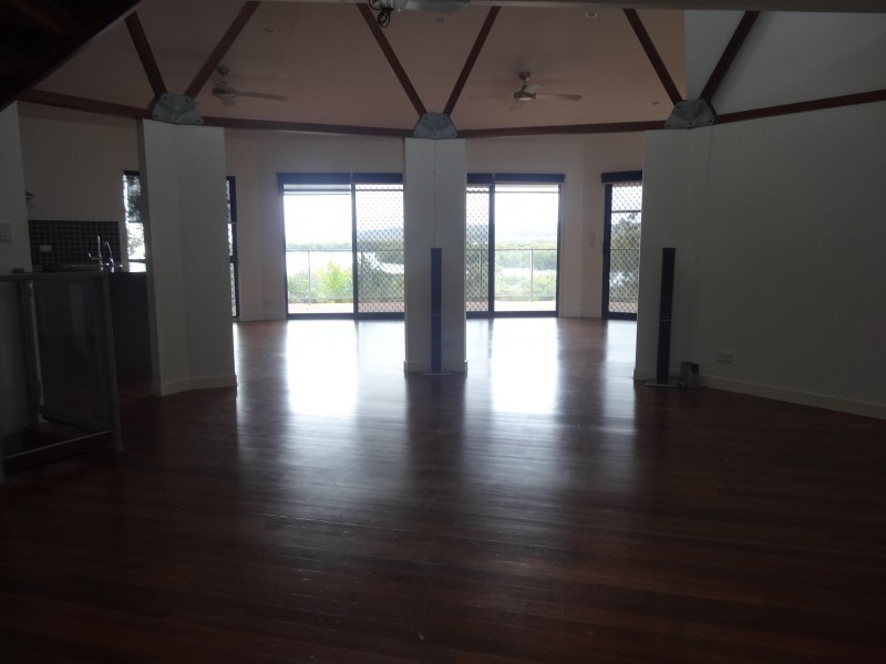 37 PATTERSON, Russell Island QLD 4184