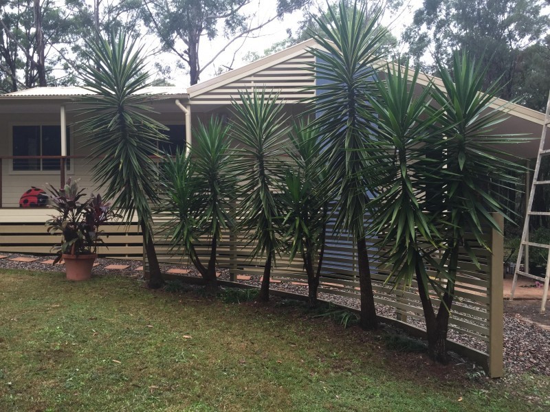 4 BENAUD STREET, Russell Island QLD 4184