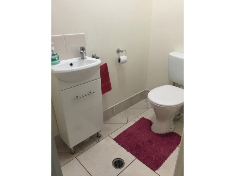 4 BENAUD STREET, Russell Island QLD 4184