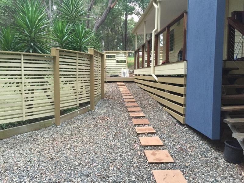 4 BENAUD STREET, Russell Island QLD 4184