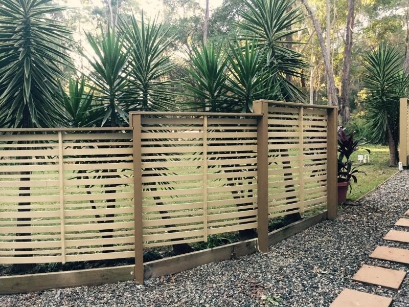 4 BENAUD STREET, Russell Island QLD 4184