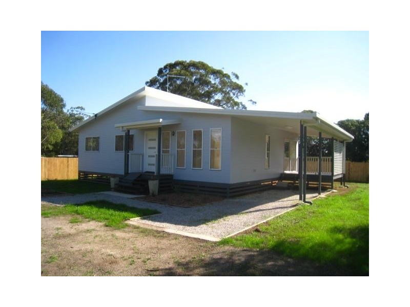 22 WAKEHILL  RD, Russell Island QLD 4184