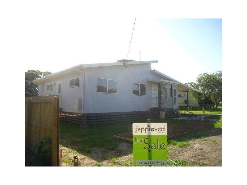 22 WAKEHILL  RD, Russell Island QLD 4184