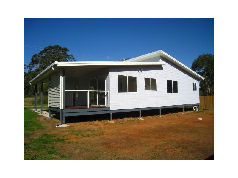 22 WAKEHILL  RD, Russell Island QLD 4184