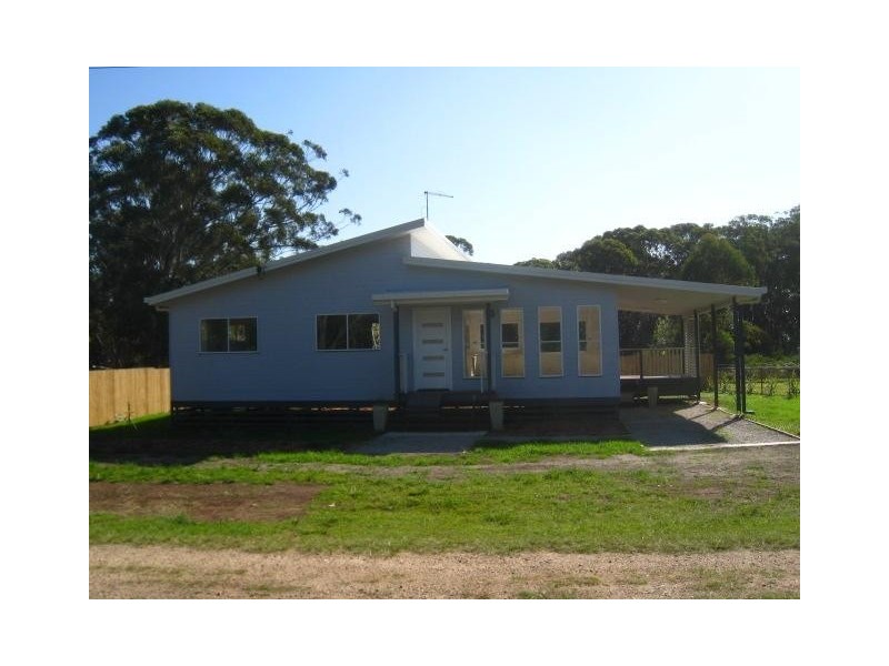 22 WAKEHILL  RD, Russell Island QLD 4184