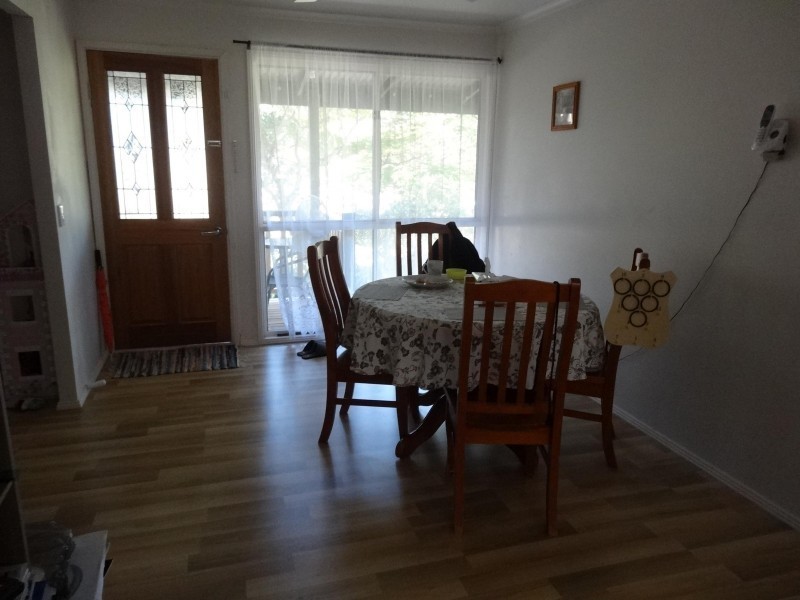 4 PHARLAP STREET, Russell Island QLD 4184