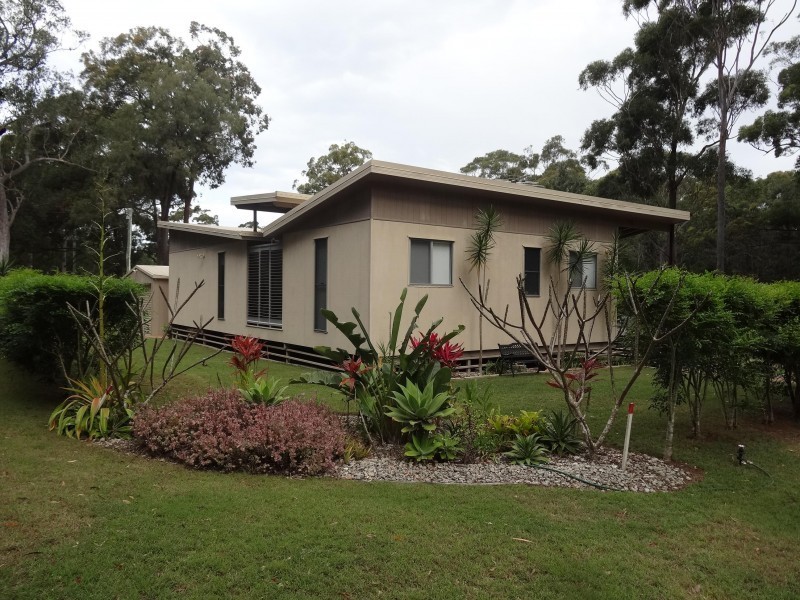2 BILLAMBANG, Russell Island QLD 4184