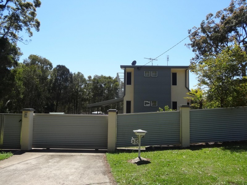 30 Schooner Street, Russell Island QLD 4184