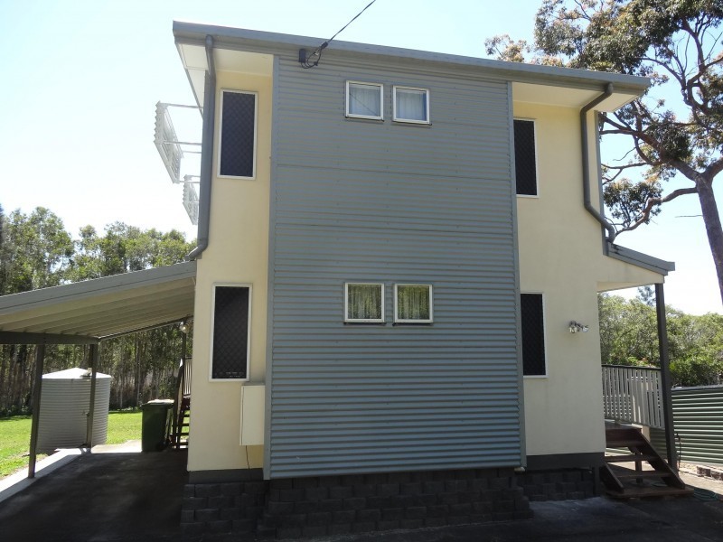 30 Schooner Street, Russell Island QLD 4184