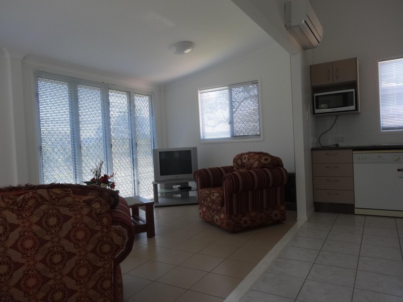 30 Schooner Street, Russell Island QLD 4184