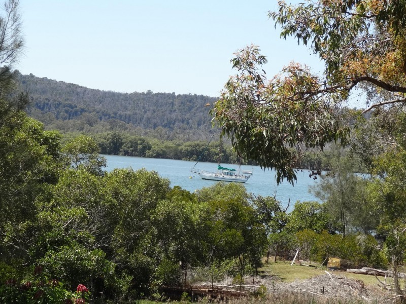 30 Schooner Street, Russell Island QLD 4184