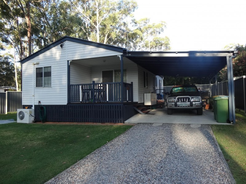 27 TOOLONA AVE, Russell Island QLD 4184
