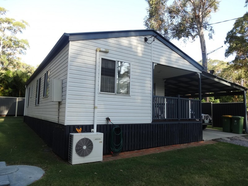 27 TOOLONA AVE, Russell Island QLD 4184