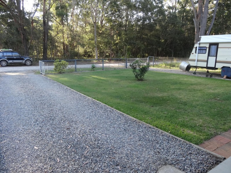 27 TOOLONA AVE, Russell Island QLD 4184