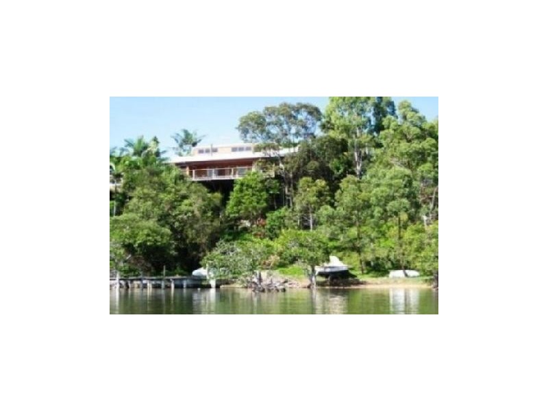 12 Schooner Street, Russell Island QLD 4184