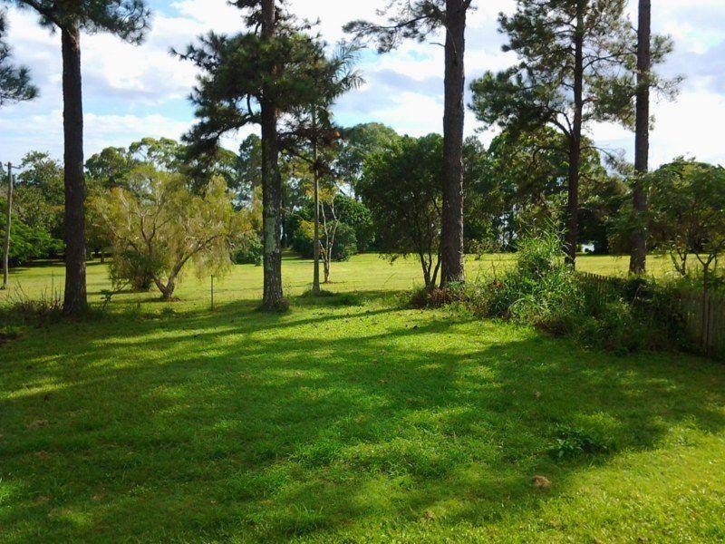 3 CANAIPA POINT DRIVE, Russell Island QLD 4184