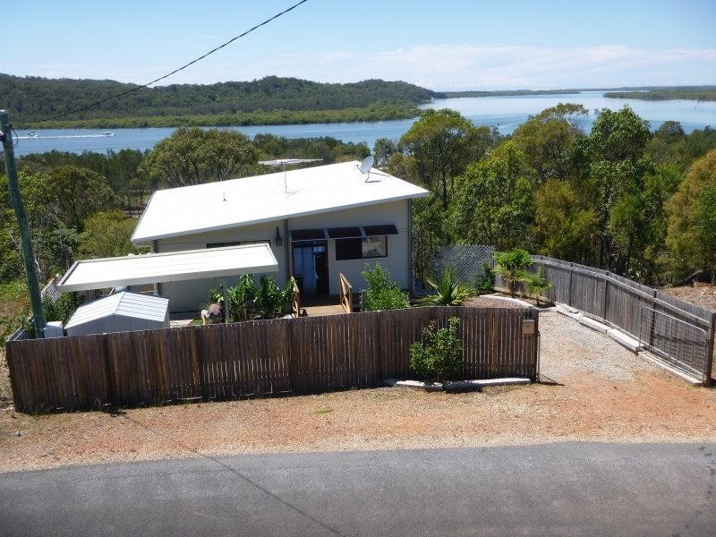 32 Crescent Drive, Russell Island QLD 4184