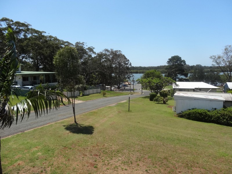 14 ALICE STREET, Russell Island QLD 4184