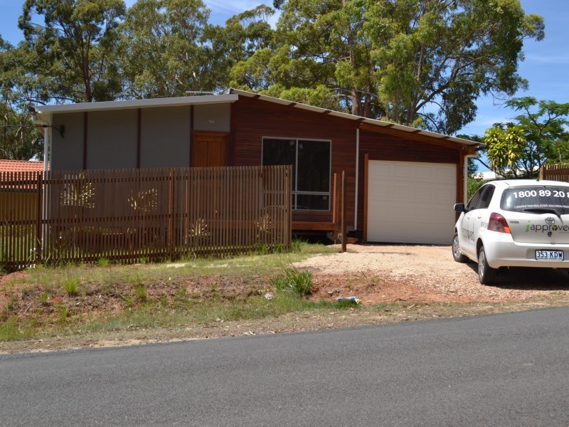 44 Guthrie Street, Russell Island QLD 4184