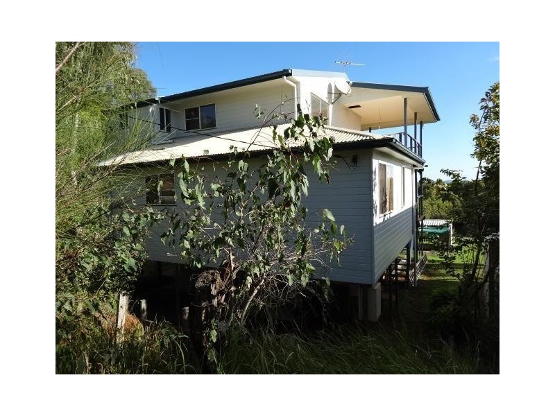 148 palm beach rd, Russell Island QLD 4184