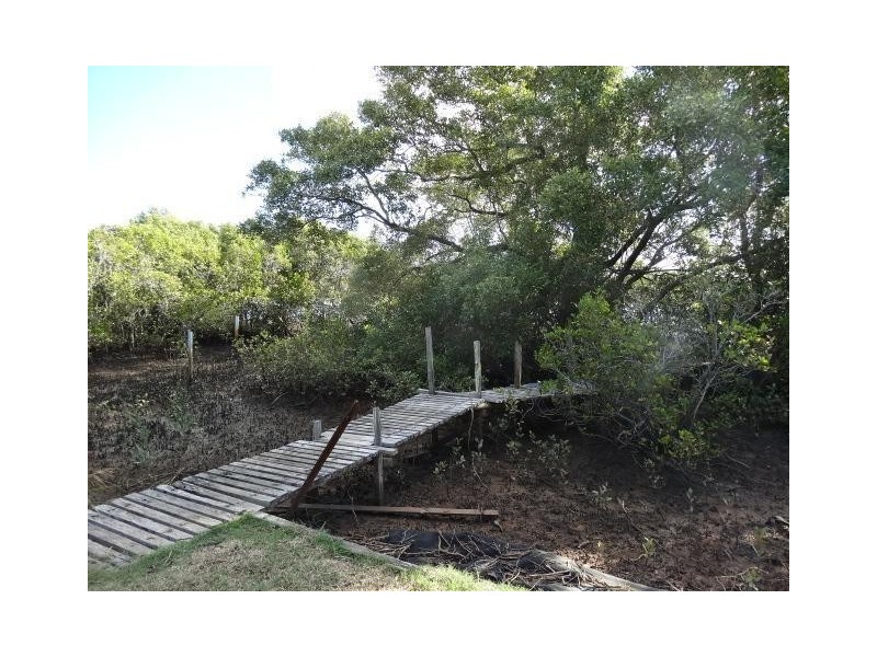 148 palm beach rd, Russell Island QLD 4184