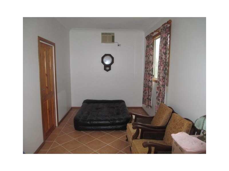 76 Crescent Drive, Russell Island QLD 4184