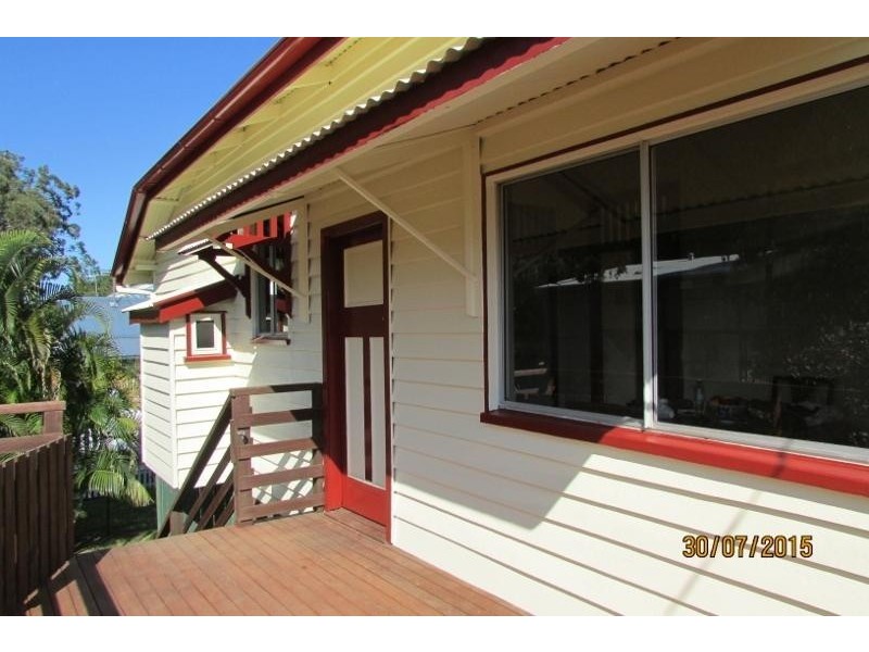 9-11 Betty Street, Macleay Island QLD 4184