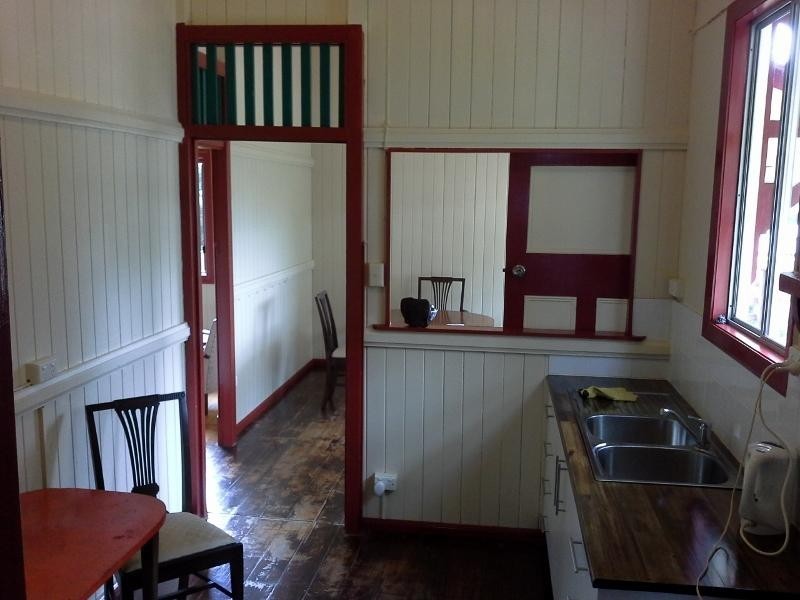 9-11 Betty Street, Macleay Island QLD 4184