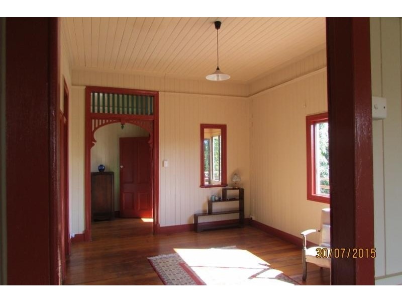 9-11 Betty Street, Macleay Island QLD 4184