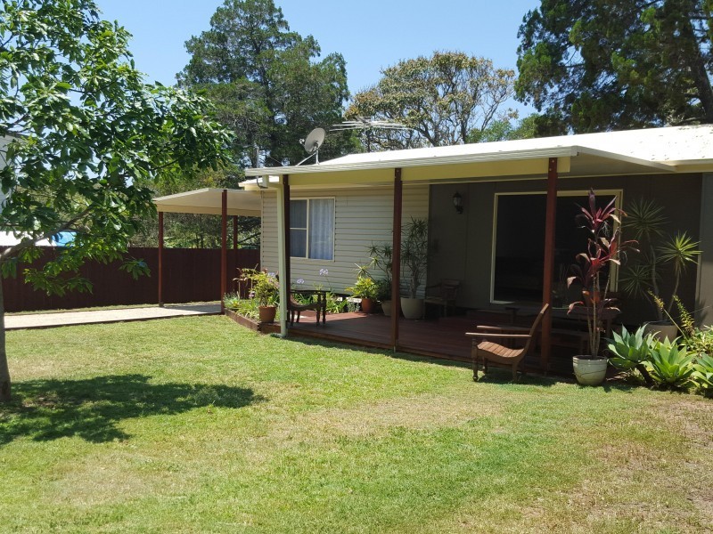 32 Satton St, Russell Island QLD 4184