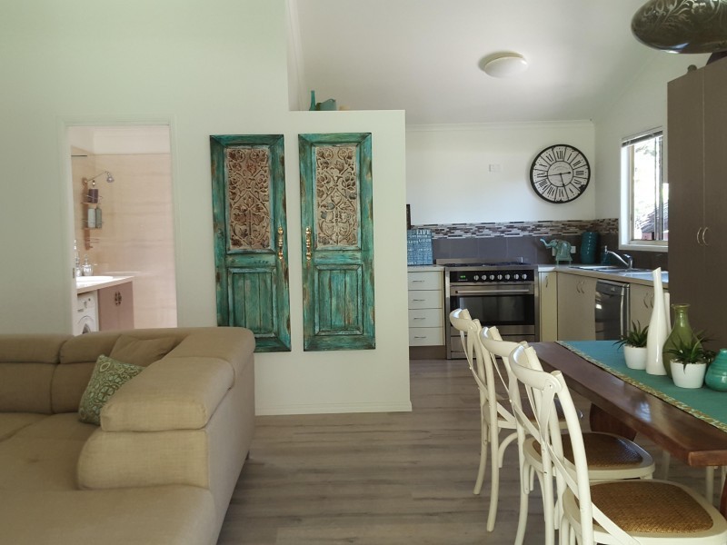 32 Satton St, Russell Island QLD 4184