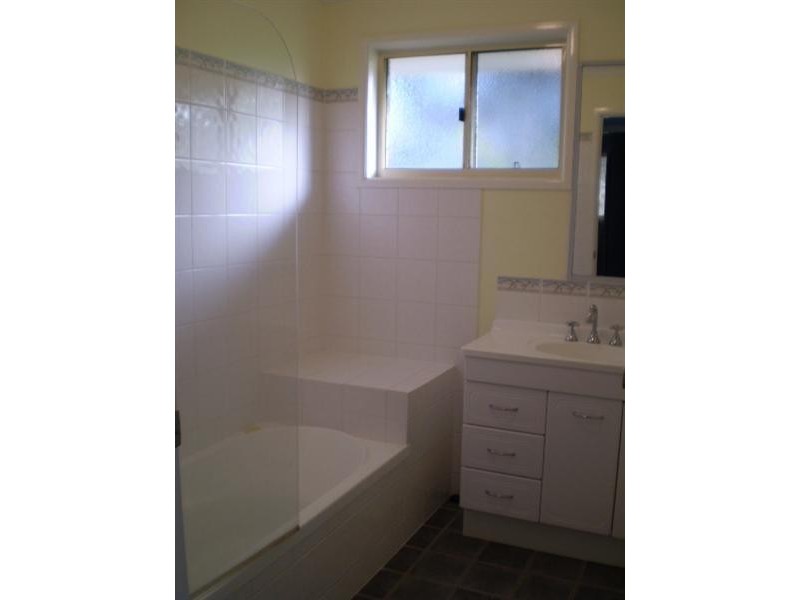 11 Oasis Drive, Russell Island QLD 4184