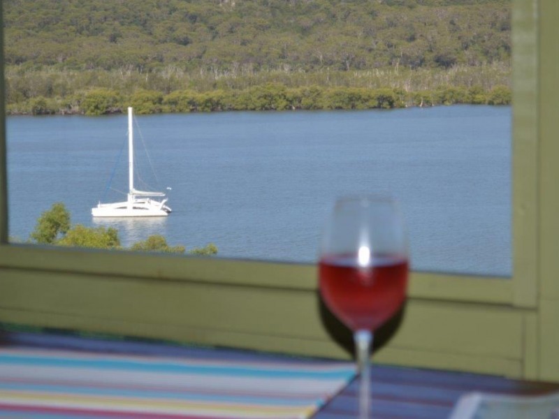 117 Wahine Drive, Russell Island QLD 4184